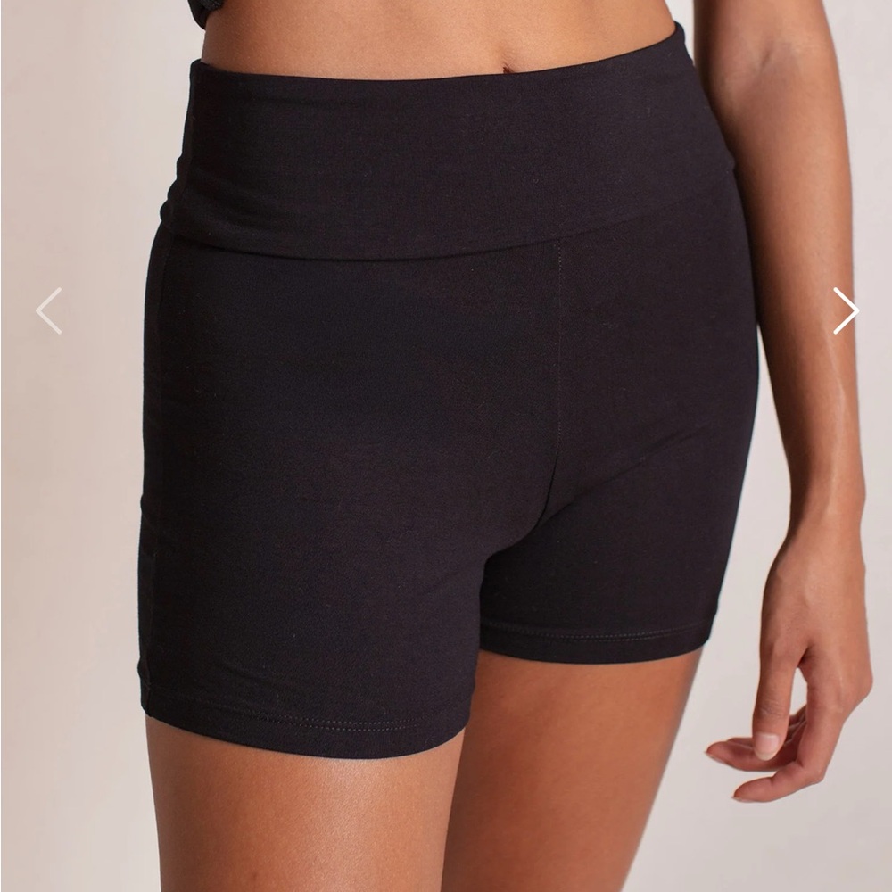Indigo Luna black shorts